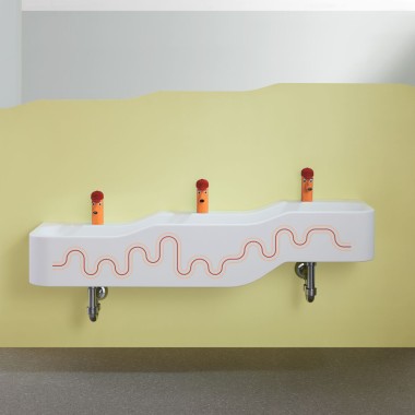 Geberit Bambini Waschlandschaft in Karminrot und Orange Geberit Bambini Waschlandschaft in Karminrot und Orange
