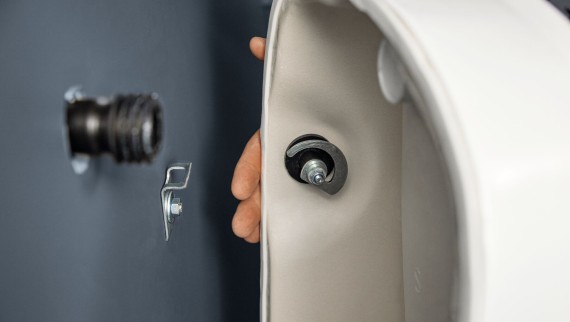 Renova Urinal - Einfache Installationstechnik Renova Urinal - Einfache Installationstechnik