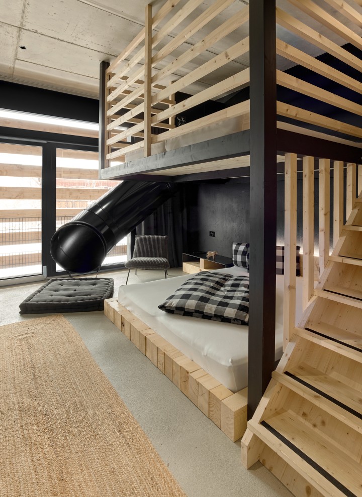 La chambre avec toboggan promet du plaisir à toute la famille. (© Geberit)