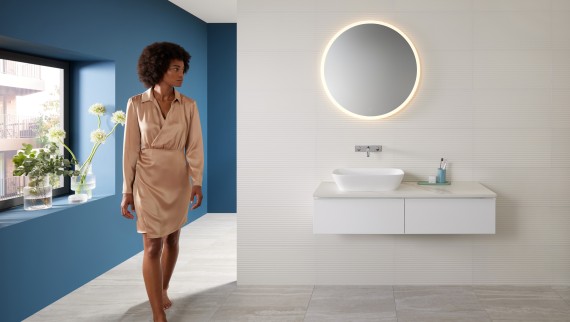 Mix & Match: lavabo da appoggio Geberit ONE con mobile iCon