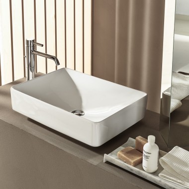 Lavabo à poser avec robinet monobloc