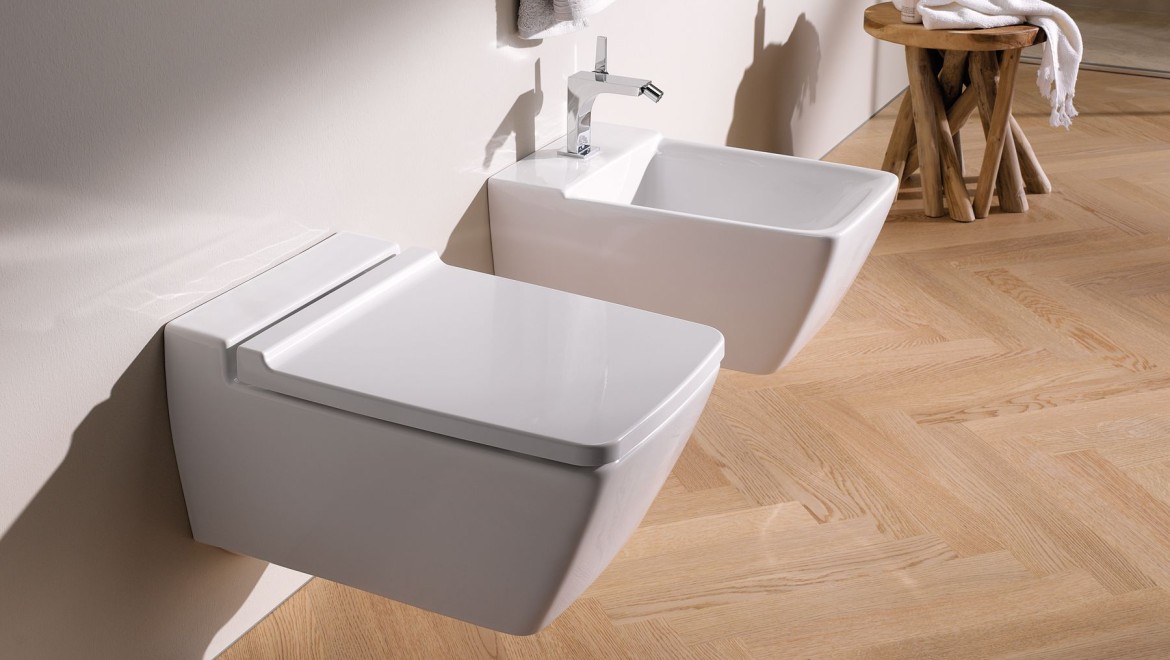 Série de bains Geberit Xeno² avec WC et bidet sans trop-plein, avec Clou