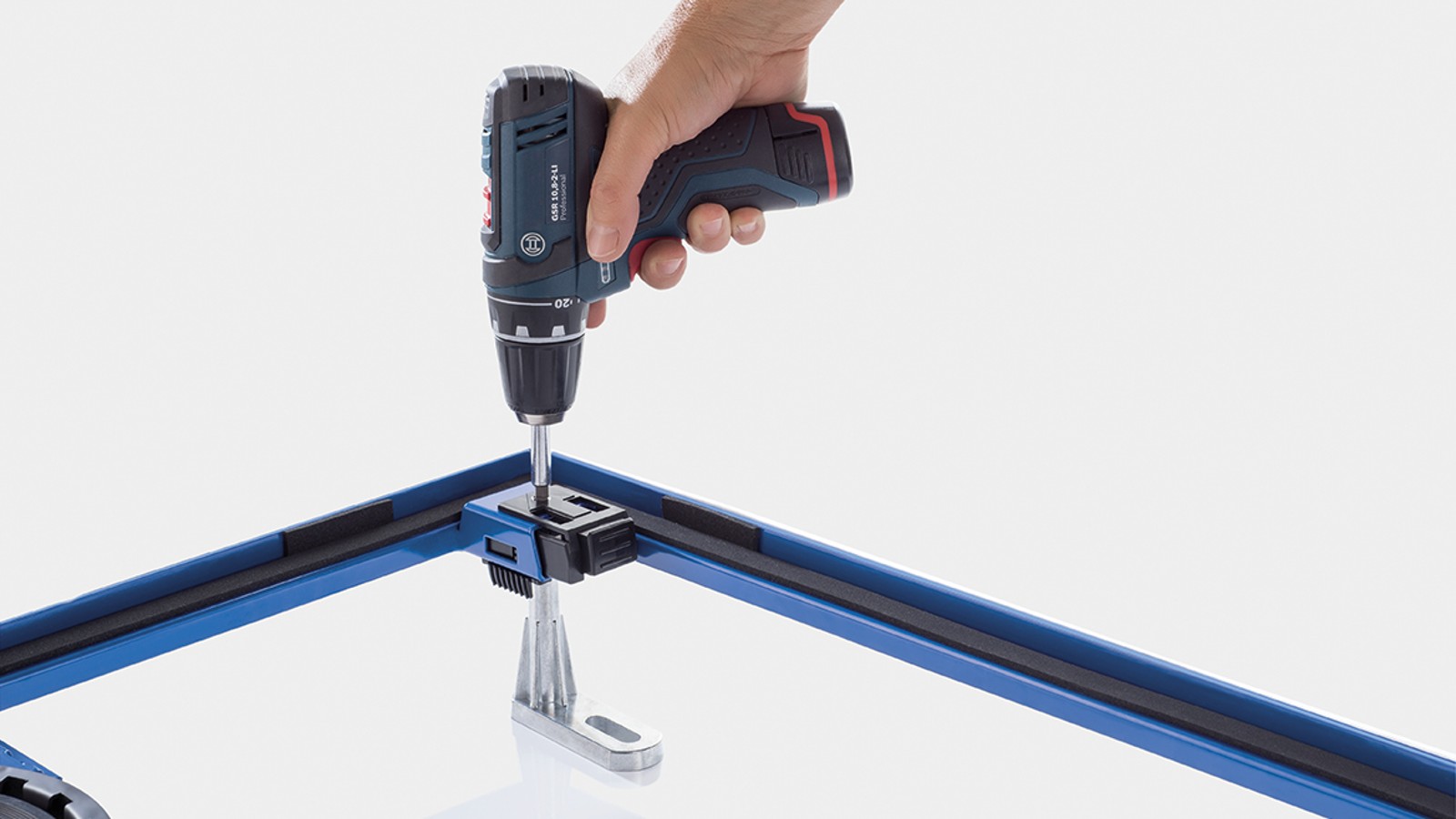 Duschfläche mit Installationsrahmen Duschfläche mit Installationsrahmen