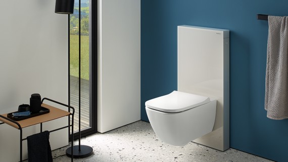 Salle de bains avec module sanitaire Geberit Monolith