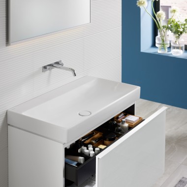 Lavabo Geberit ONE avec meuble sous lavabo Geberit Acanto