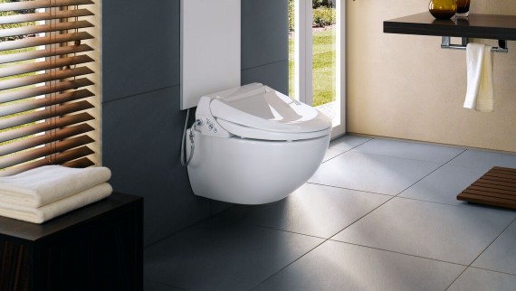 Geberit AquaClean 4000 avec panneau design