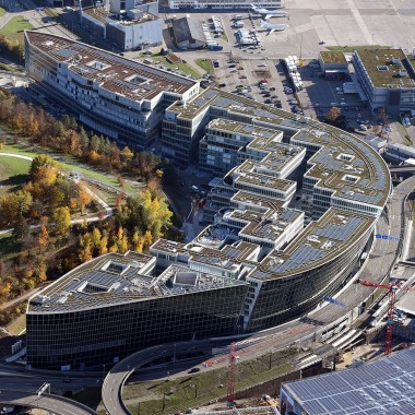 Vista a volo d'uccello di The Circle a Zurigo (© Flughafen Zürich AG)