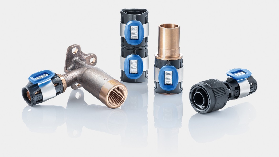 Umfangreiches FlowFit Sortiment an Fittings aus PPSU, bleifreiem Rotguss und bleifreier Siliziumbronze