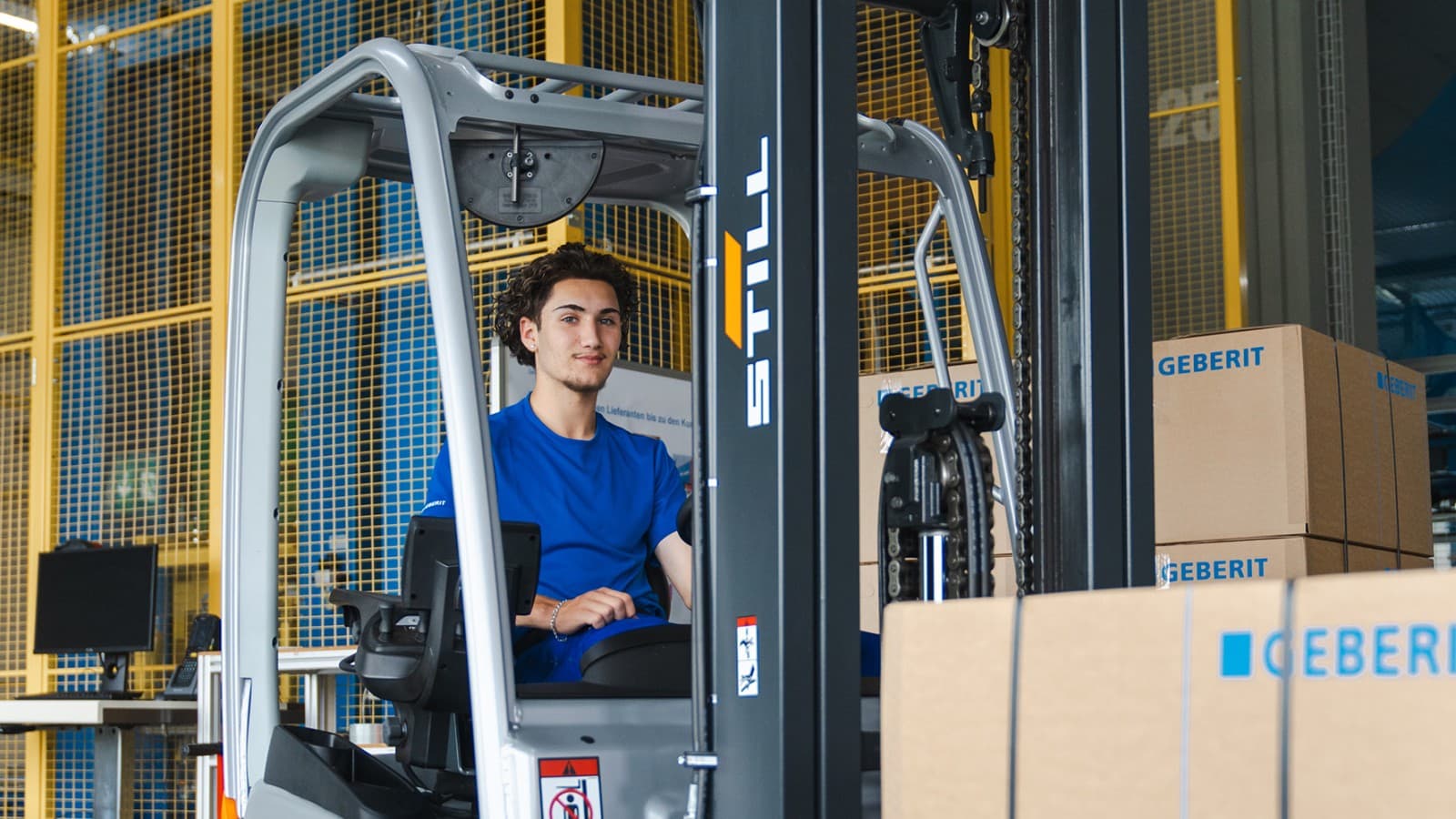 Tagespraktikum als Logistiker/-in EFZ Tagespraktikum als Logistiker/-in EFZ