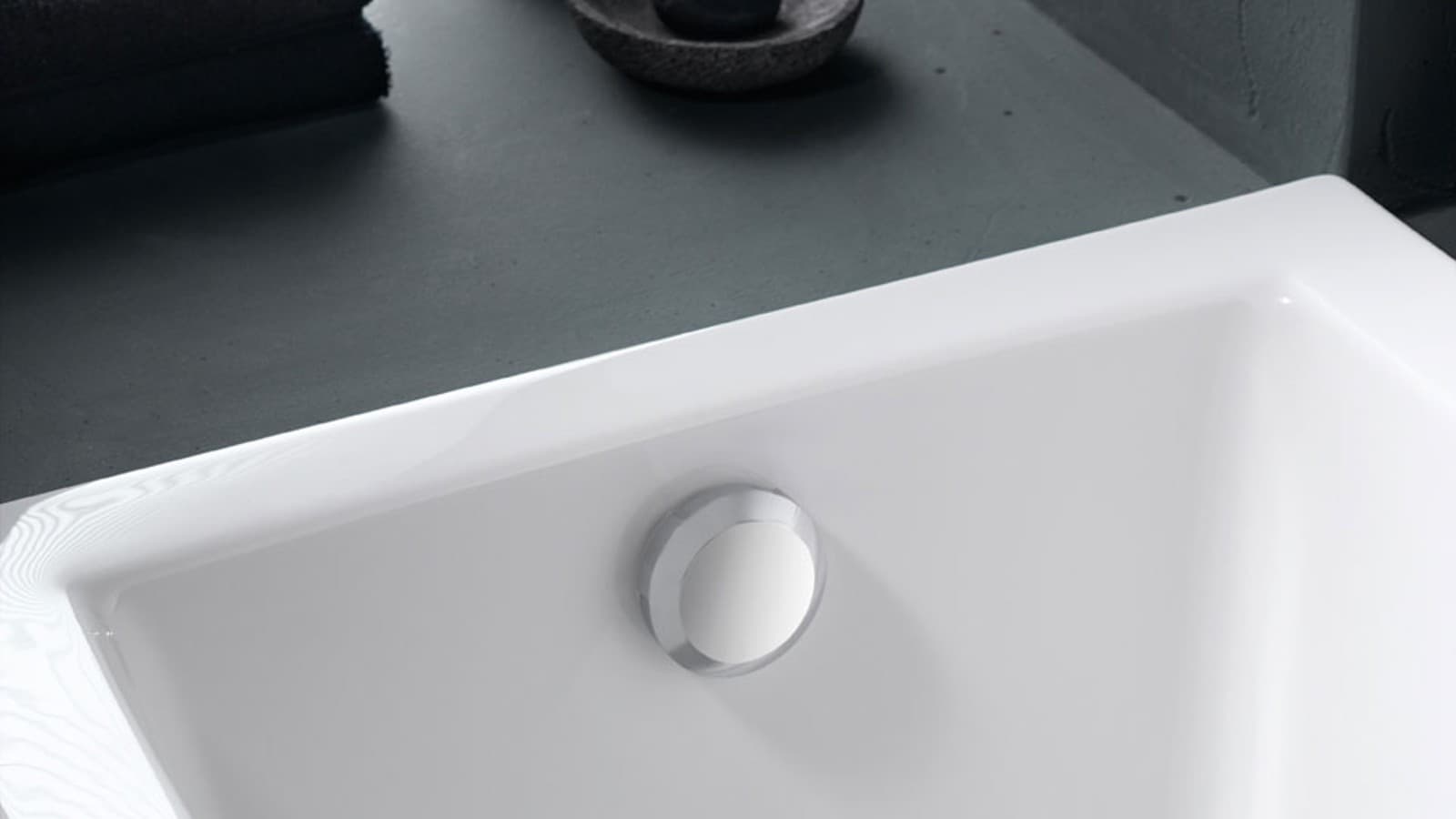 Geberit Badewannenüberlauf mit Drehbetätigung Geberit Badewannenüberlauf mit Drehbetätigung