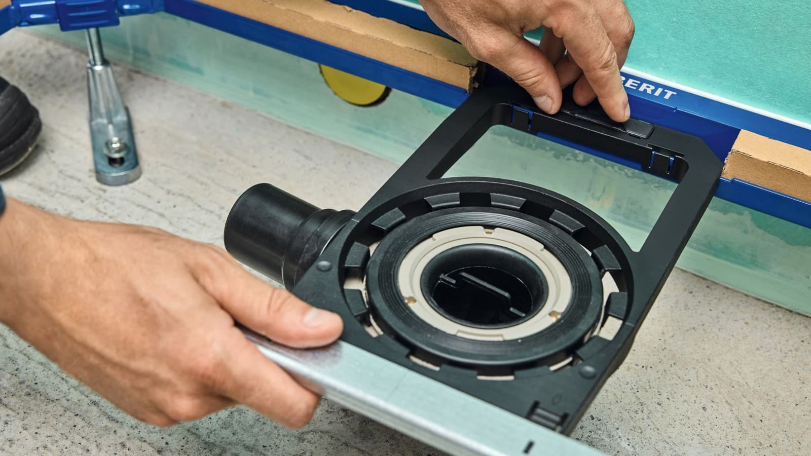 Positionnement fixe du siphon Positionnement fixe du siphon