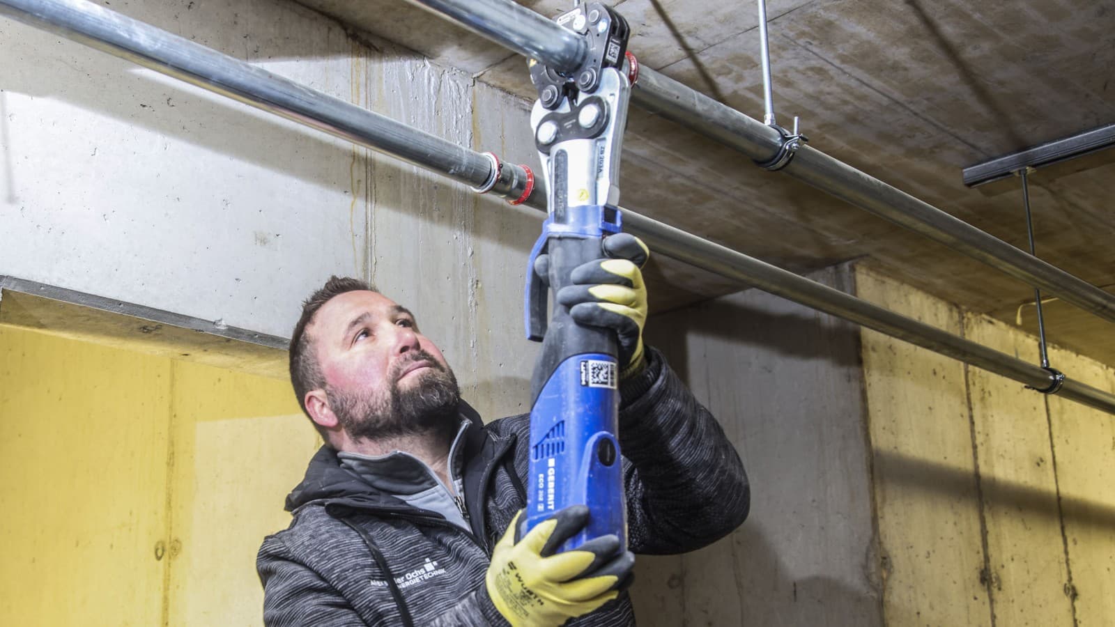 6. Aucune formation complexe n’est nécessaire pour le sertissage.