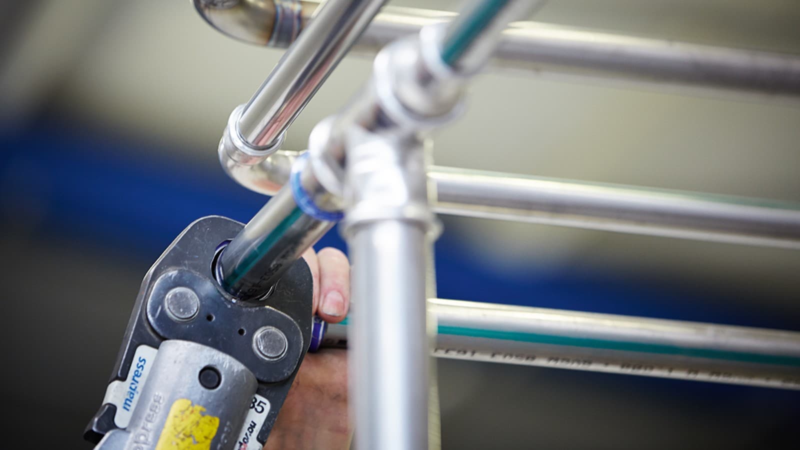 Geberit Mapress acier inoxydable dans une brasserie Geberit Mapress acier inoxydable dans une brasserie
